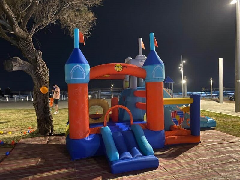 מתנפחים למכירה